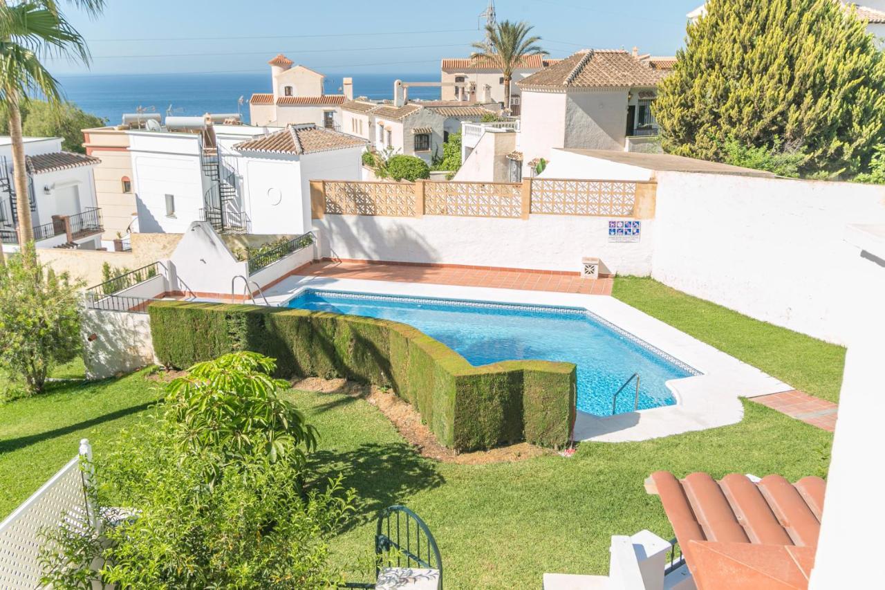 Villa Cipreses House Nerja Extérieur photo