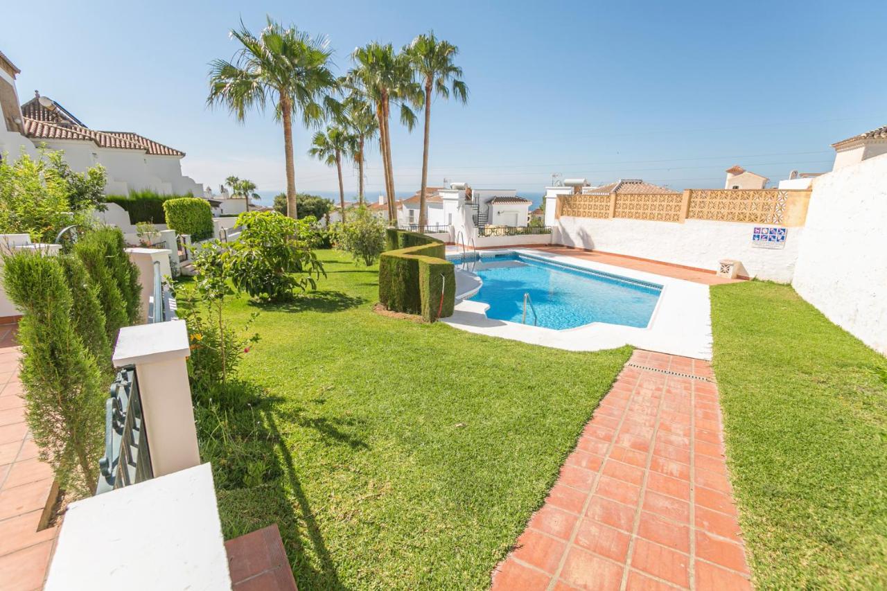 Villa Cipreses House Nerja Extérieur photo
