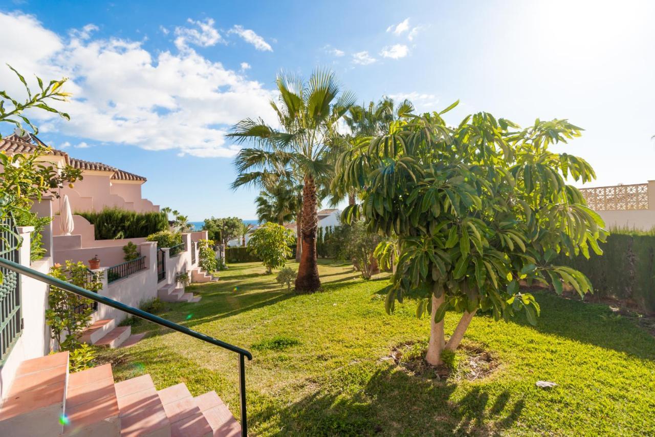 Villa Cipreses House Nerja Extérieur photo