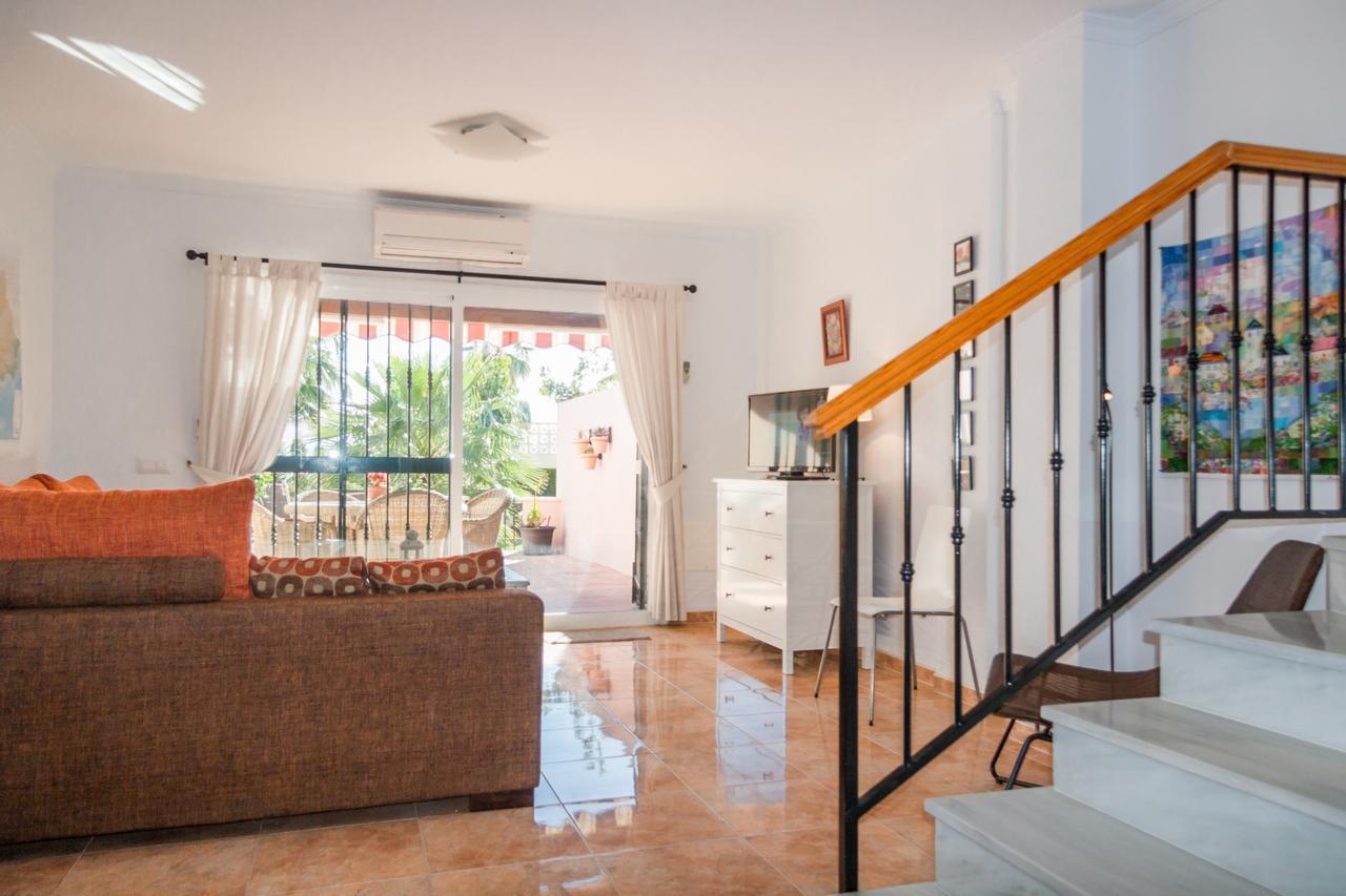 Villa Cipreses House Nerja Extérieur photo