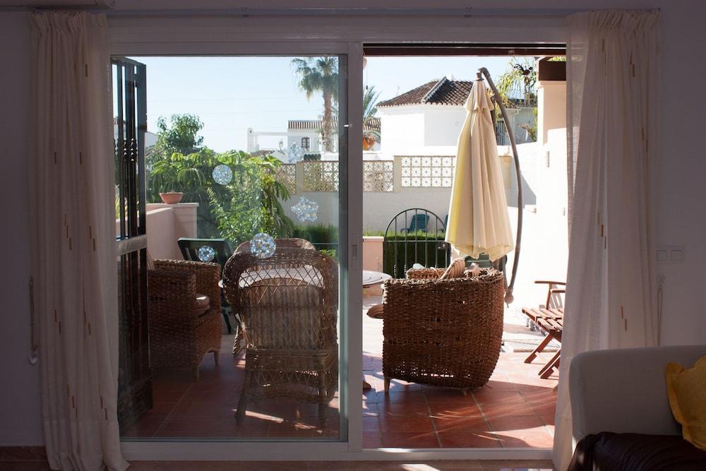 Villa Cipreses House Nerja Extérieur photo